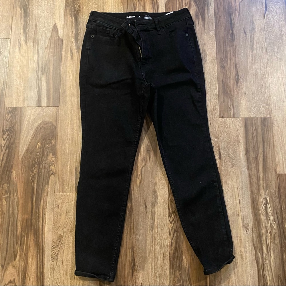 Black Skinny Jeans